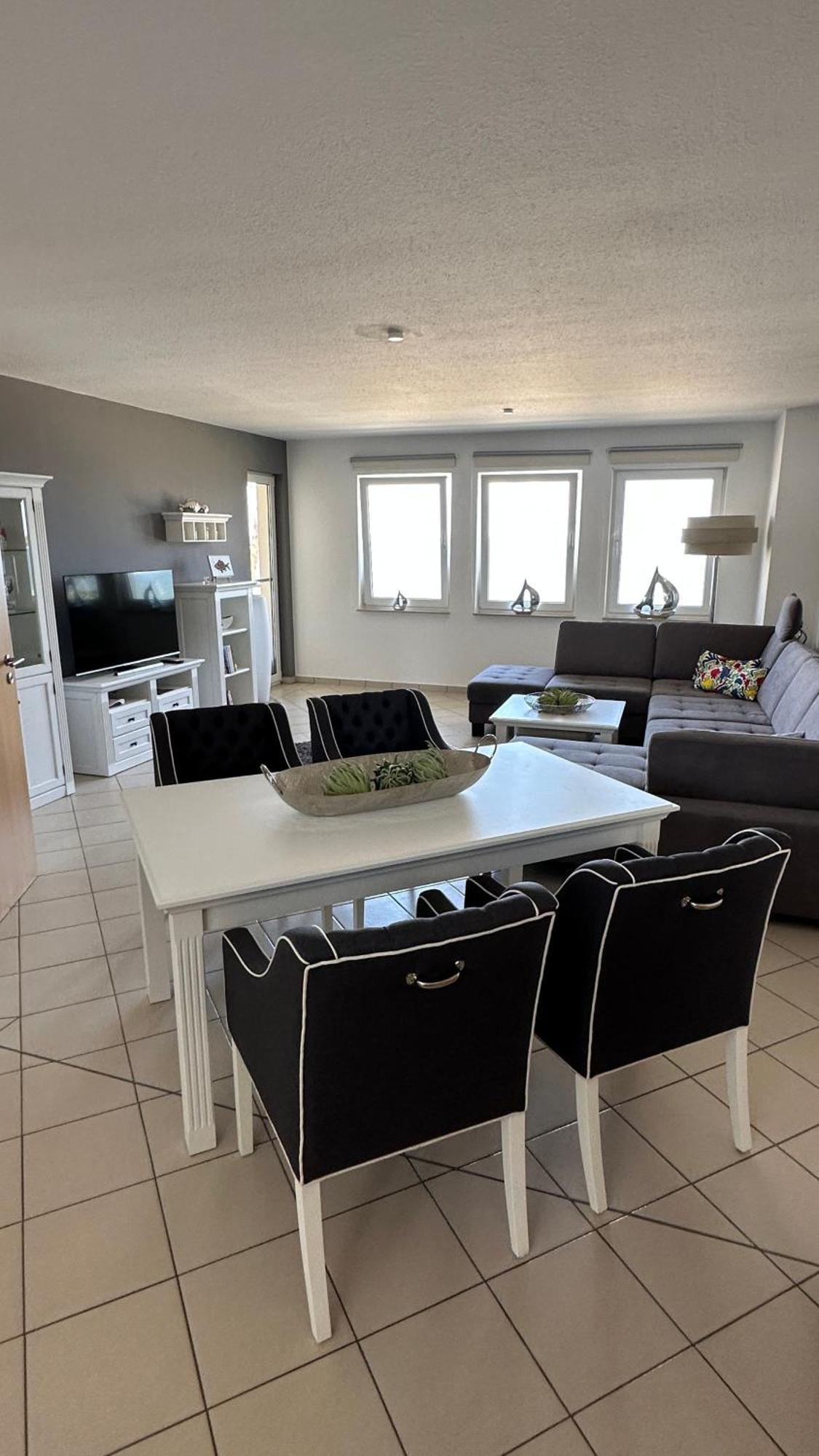 Apartment Oceanview ลุบมิน ภายนอก รูปภาพ